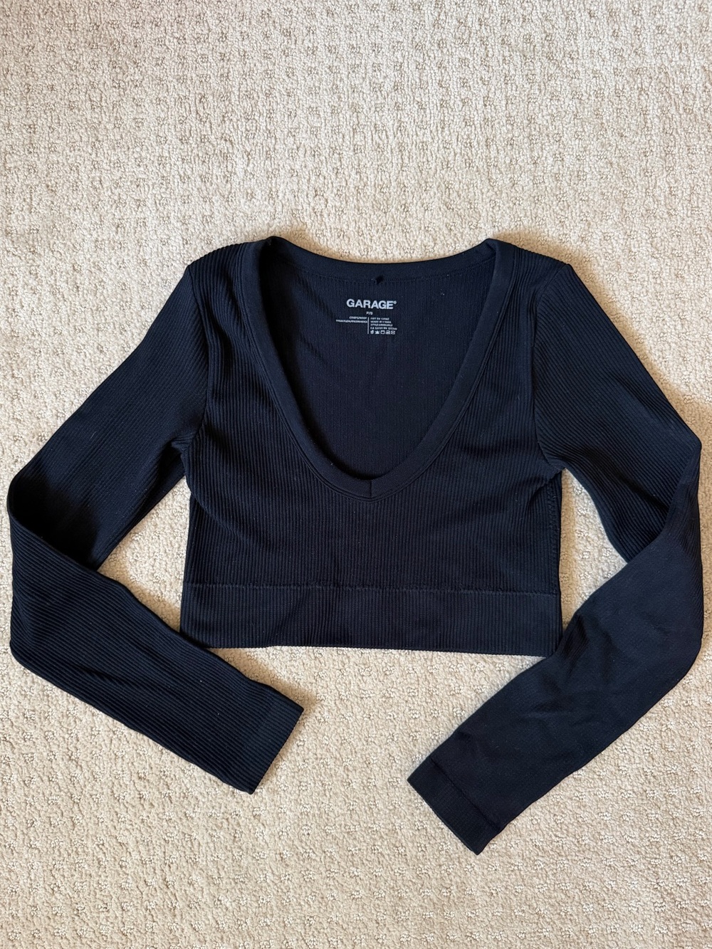 Garage Women's Black Ribbed Long Sleeve Crop Top size small compression body - Picture 1 of 6
